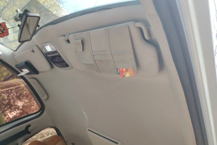 Used Huasong 7 2015 2.0T Automatic Comfort Model