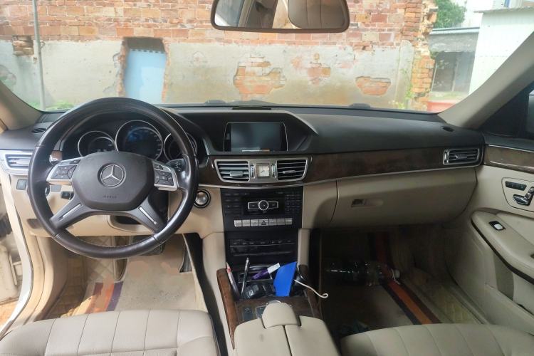 Used Mercedes-Benz E-Class 2015 E 200 L
