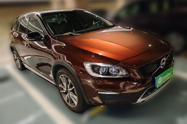 Used Volvo V60 2017 Cross Country T5 AWD China V Standard
