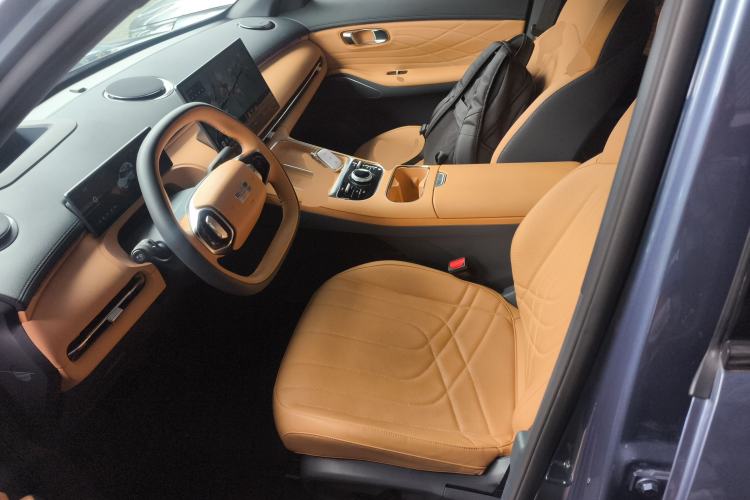 Used Geely Galaxy Xingjian 7 EM-i 2025 120km Flagship Edition Left Front Seat