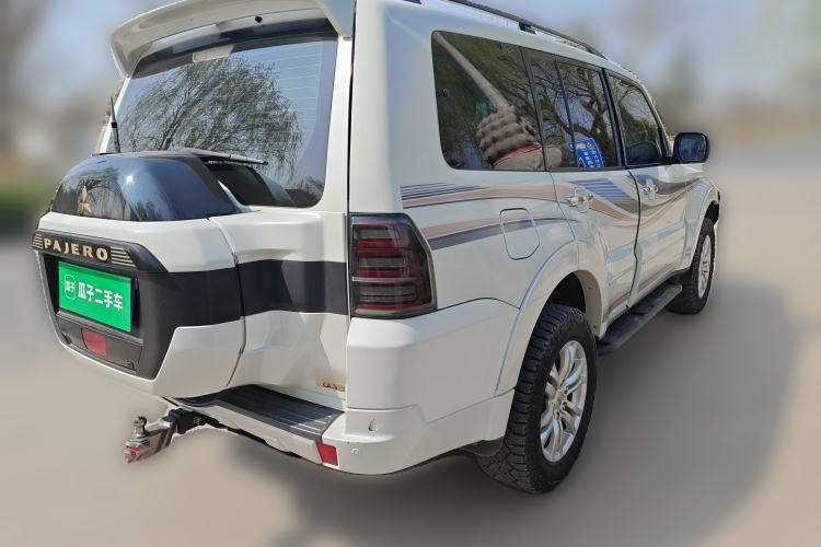 Used Mitsubishi Pajero 2018 V97 3.8L 5-Door GLS Sunroof Single-Difference Model – Middle East

