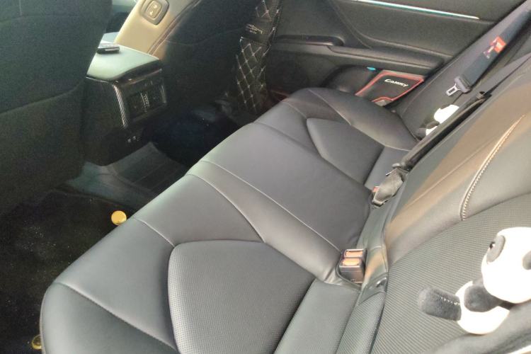 Used Toyota Camry 2018 2.5G Luxury Edition Left Rear Seat