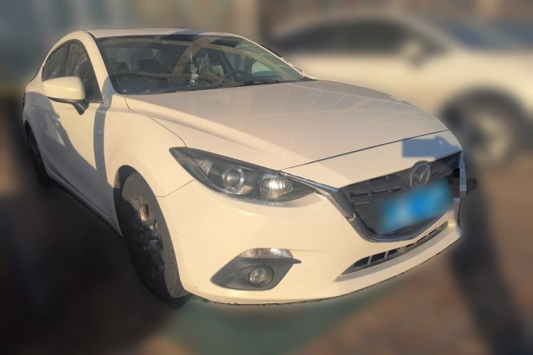 Used Mazda 3 Axela 2014 Sedan 1.5L Automatic Luxury Model
