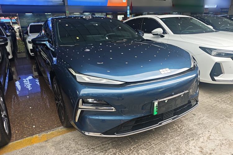 Used Geely Galaxy 8 2025 130km EM-P Starship Edition Exterior 1