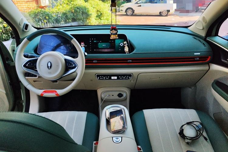 Used ORA Good Cat 2023 401 km Standard Range Premium Version Lithium Iron Phosphate
