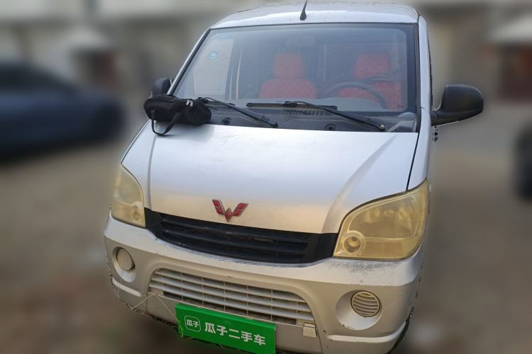 Used Wuling Zhiguang 2010 1.0L New Version Liye Style with Shorter Body
