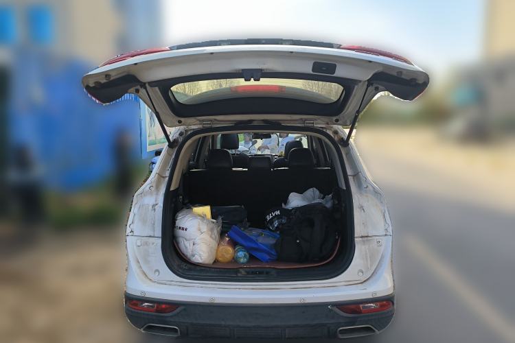 Used Dongfeng Fengon 580 2017 1.5T CVT Smart Connectivity Model Trunk