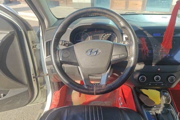 Used Hyundai ix25 2015 1.6L Automatic Two-Wheel Drive Smart GLS Trim