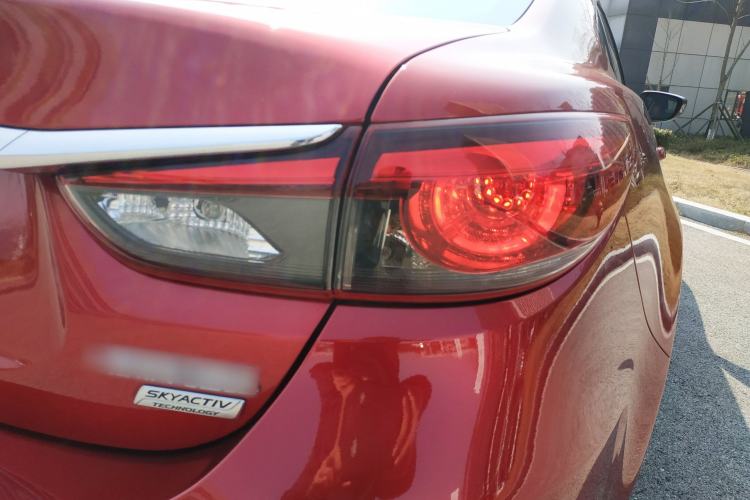 Used Mazda Atenza 2017 2.0L Blue Sky Luxury Edition
