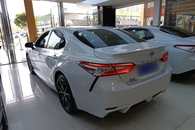 Used Toyota Camry 2021 2.0S FENGSHANG Edition