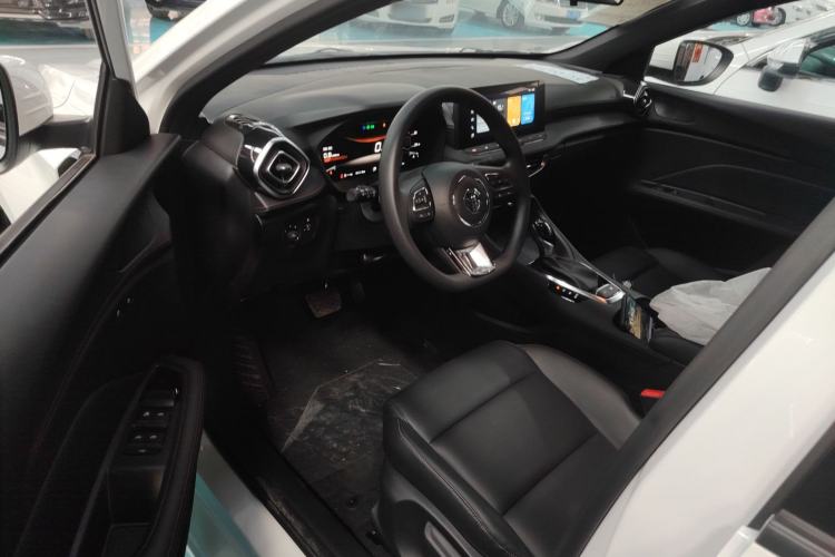 Used MG 5 2025 180 DVVT Global First Edition
