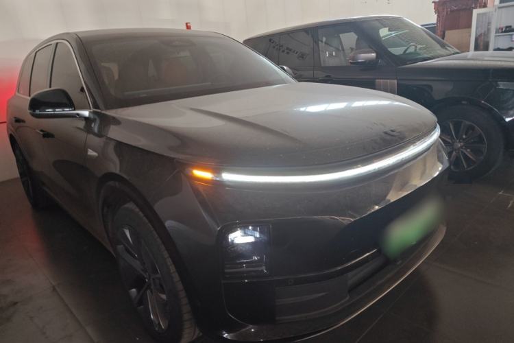 Used Li Auto L6 2024 Pro Model Front Right 45 Deg