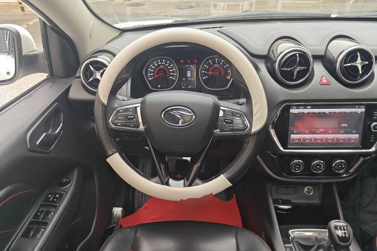 Used Soueast DX3 2016 1.5L Manual Luxury Edition