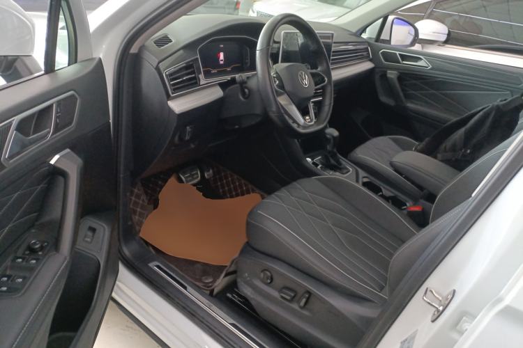 Used Volkswagen Tiguan L 2023 330TSI Automatic Two-Wheel Drive R-Line Enjoyment Edition