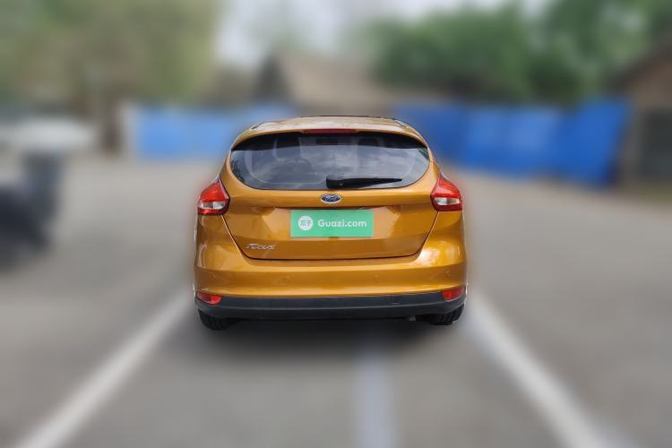 Used Ford Focus 2015 Hatchback 1.6L Manual Fashion Edition