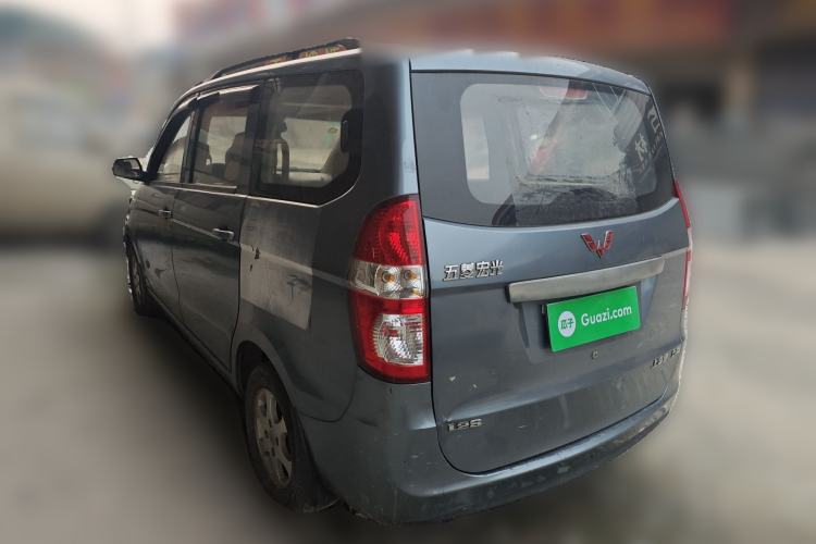 Used Wuling Hongguang 2014 1.2L Standard Model China IV
