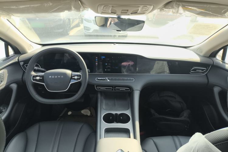 Used Roewe D7 2025 DMH 125km World Champion Edition
