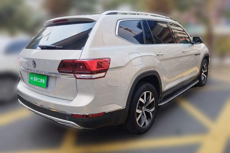 Used Volkswagen Teramont 2017 380TSI Four-Wheel Drive Luxury Edition Rear Right 45 Deg