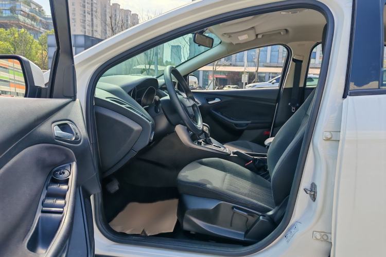 Used Ford Focus 2015 Hatchback 1.6L Automatic Comfort Model