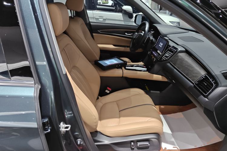 Used Honda UR-V 2020 370TURBO Two-Wheel Drive Luxury Edition
