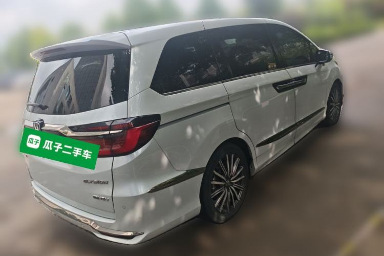 Used Honda Elysion 2024 2.0L eHEV Luxury Edition Rear Right 45 Deg