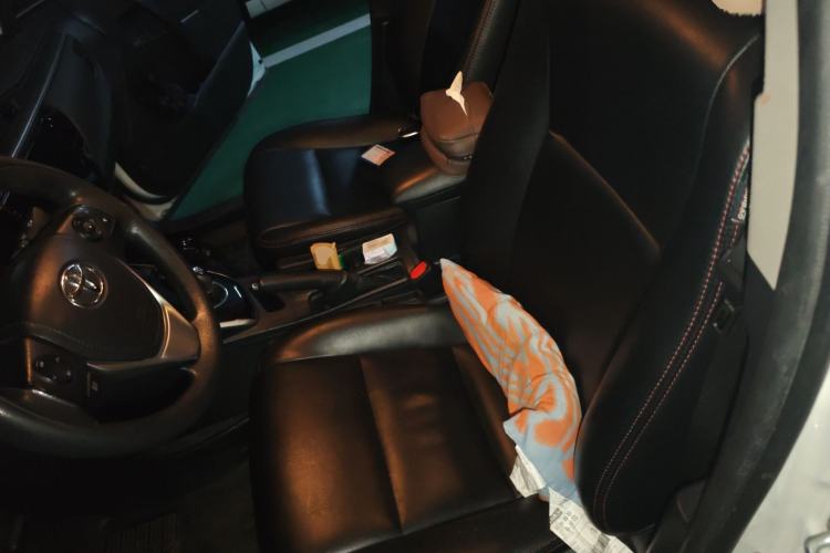 Used Toyota Levin 2016 Dual-Engine 1.8H GS E-CVT Elite Model with Sunroof
