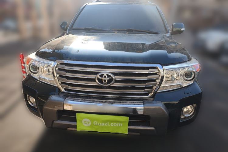 Used Toyota Land Cruiser 2012 4.0L Automatic VX Exterior 1