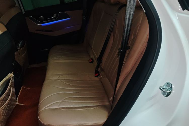 Used Chery Tiggo 8 L 2024 2.0T Two-Wheel Drive Prestige Version 5 Seats