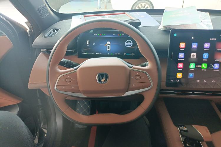 Used CHANGAN UNI-Z New Energy 2024 Blue Whale Smart Electric iDD 125km Excellence Model Steering Wheel