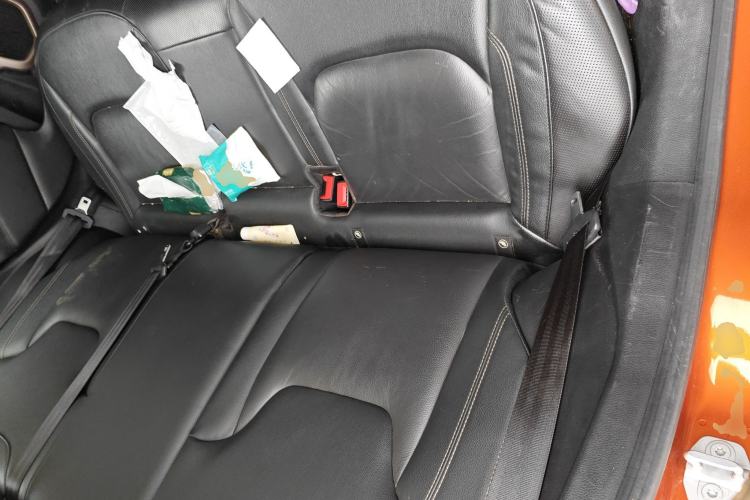 Used Jeep Renegade 2017 180TS Automatic All-Wheel Drive Versatile Edition Left Rear Seat