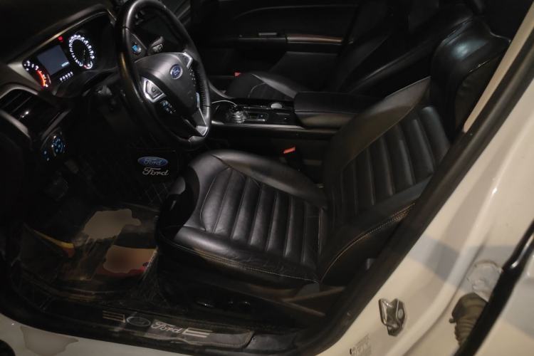 Used Ford Mondeo 2017 Facelifted EcoBoost 180 Fashion Edition Left Front Seat