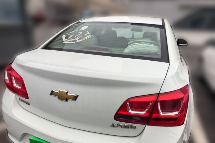 Used Chevrolet Cruze 2015 1.5L Classic SE MT Rear