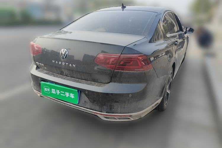 Used Volkswagen Magotan 2023 2 Million Units Limited Edition 330TSI DSG Leading Version Rear Right 45 Deg