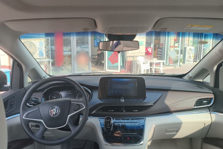 Used Buick GL8 2023 Land Executive Class Comfort Model