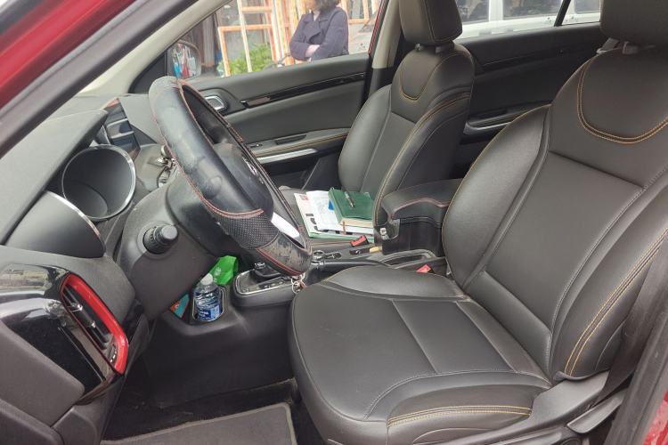 Used Dongfeng Aeolus AX4 2017 1.4T DCT Trendy & Stylish Model
