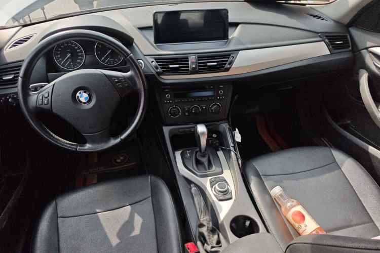 Used BMW X1 2012 sDrive18i Fashion Model Center Console