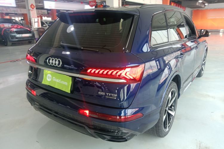 Used Audi Q7 2021 55 TFSI quattro S line Sport model