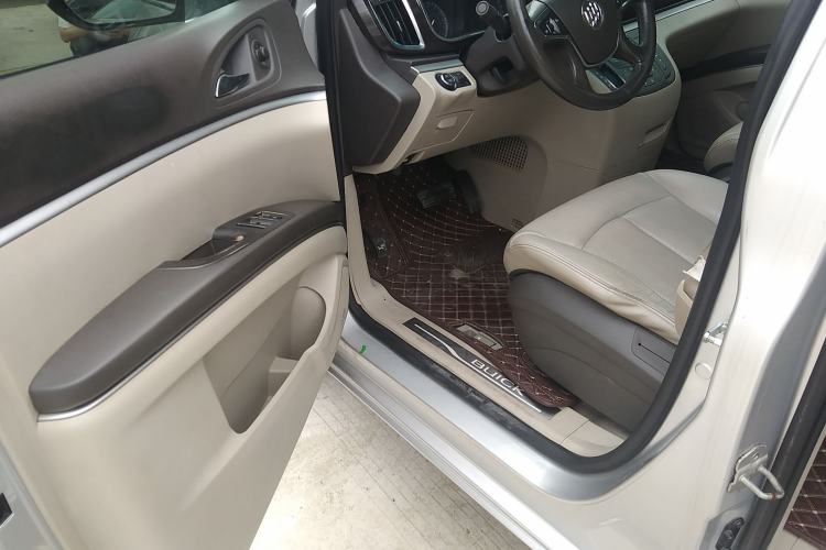 Used Buick GL8 2011 3.0L XT Luxury Business Flagship Edition Driver Seat