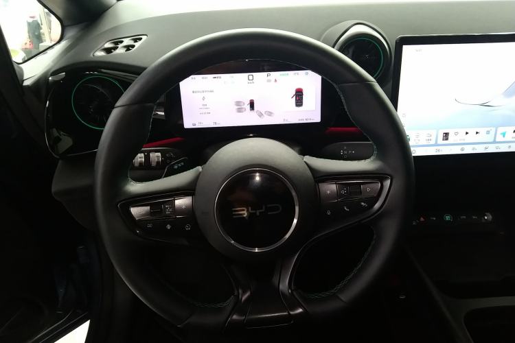 Used BYD Dolphin 2025 Intelligent Driving Version 410 km Fashion Edition