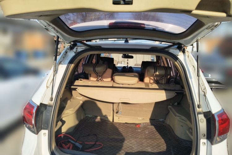 Used Haval H6 2012 2.4L Automatic Two-Wheel Drive Elite Version
