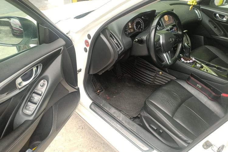 Used Infiniti Q50L 2018 2.0T Comfort Edition China V Standard