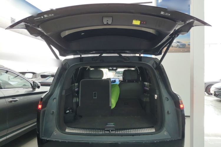 Used Denza N9 2025 Flagship Model
