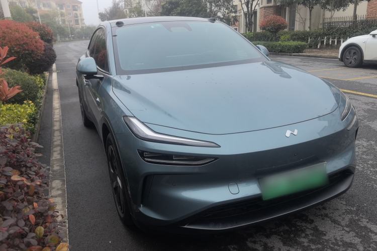 Used ONVO L60 2024 60 kWh All-Wheel Drive