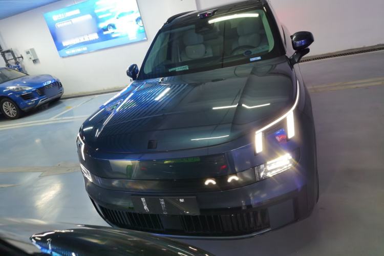 Used Lynk & Co 900 2025 2.0T Ultra
