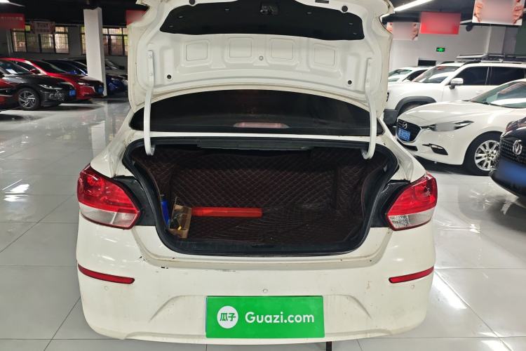 Used Kia Pegas 2017 1.4L Manual Value Edition