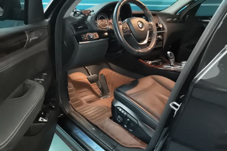 Used BMW X4 2014 xDrive20i X Design Package Driver Seat