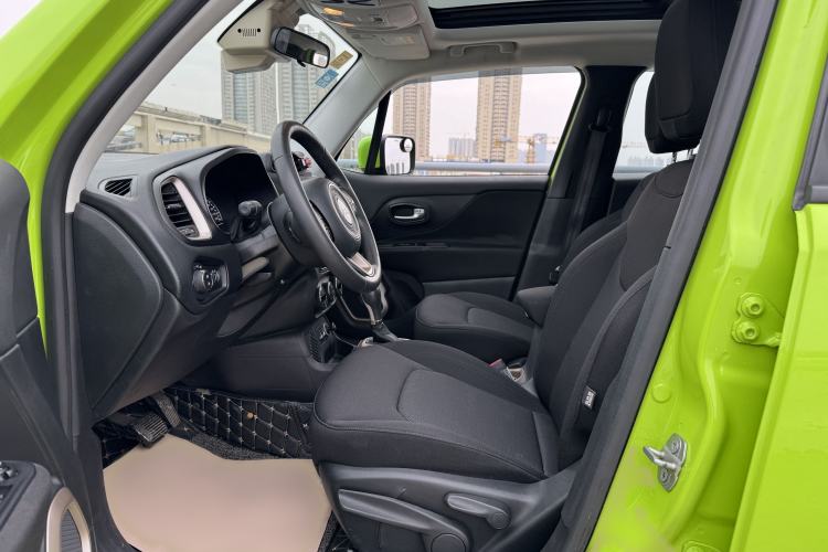 Used Jeep Renegade 2017 180T Automatic Jingneng Edition Left Front Seat