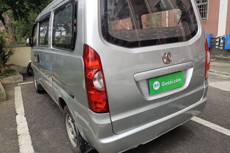 Used BAIC Weiwang 306 2011 1.3L base model 7 seats

