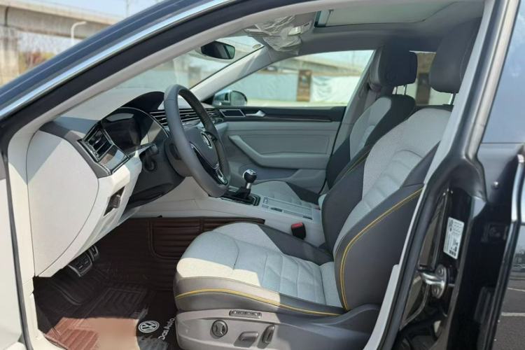 Used Volkswagen FAW-Volkswagen CC 2019 380TSI Yeyan Edition China VI Standard
