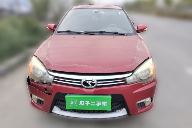 Used Soueast V3 Lingyue 2012 Revised Version 1.5L Manual – Style Edition
